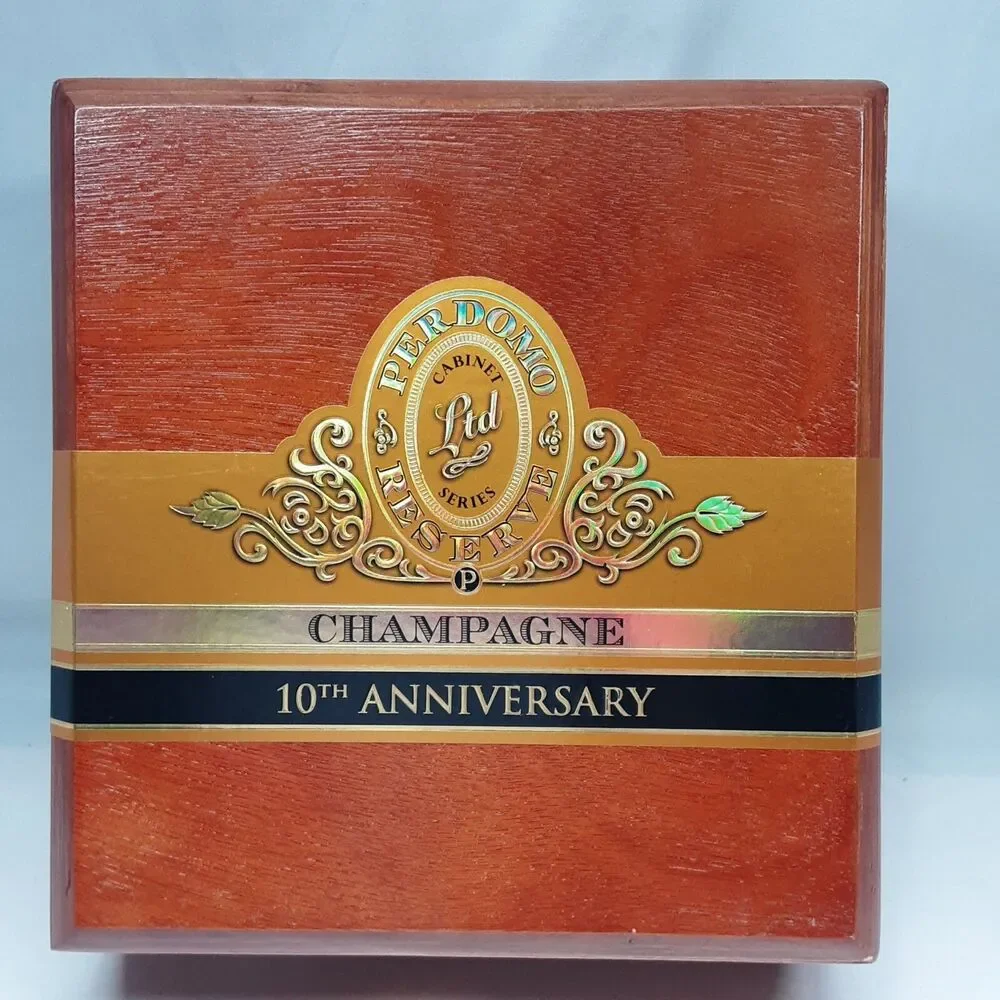 Perdomo Reserve - Epicure Champagne - 10th Anniversary - Empty Cigar Box